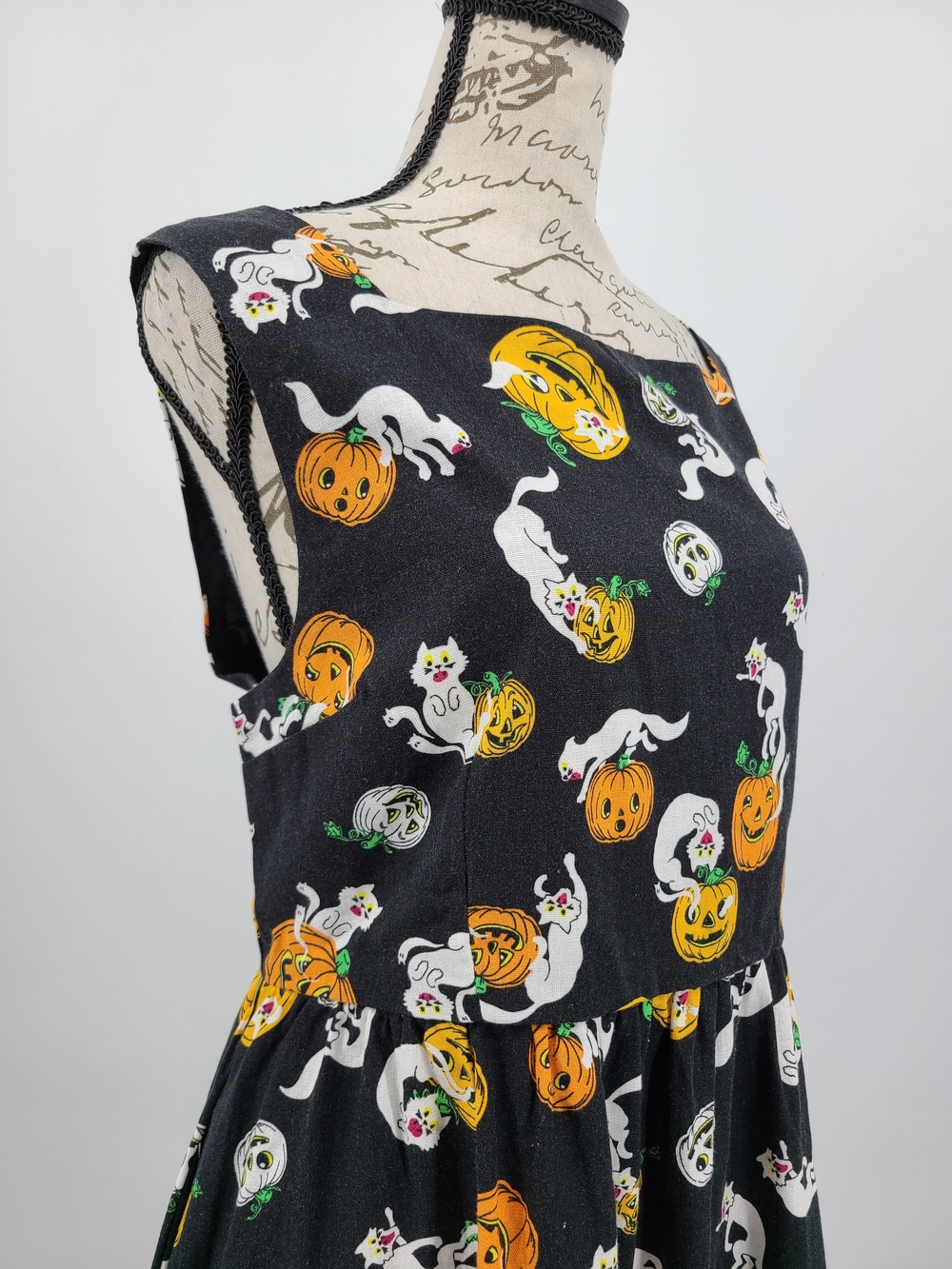 Modcloth SummerWeen Linen Blend Cats And Pumkins Dress Size 16 - Picture 2 of 12